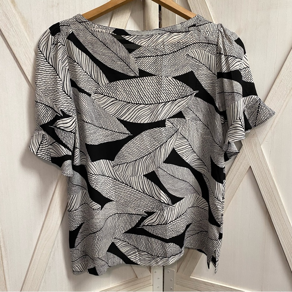 Loft Blouse - Picture 3 of 6